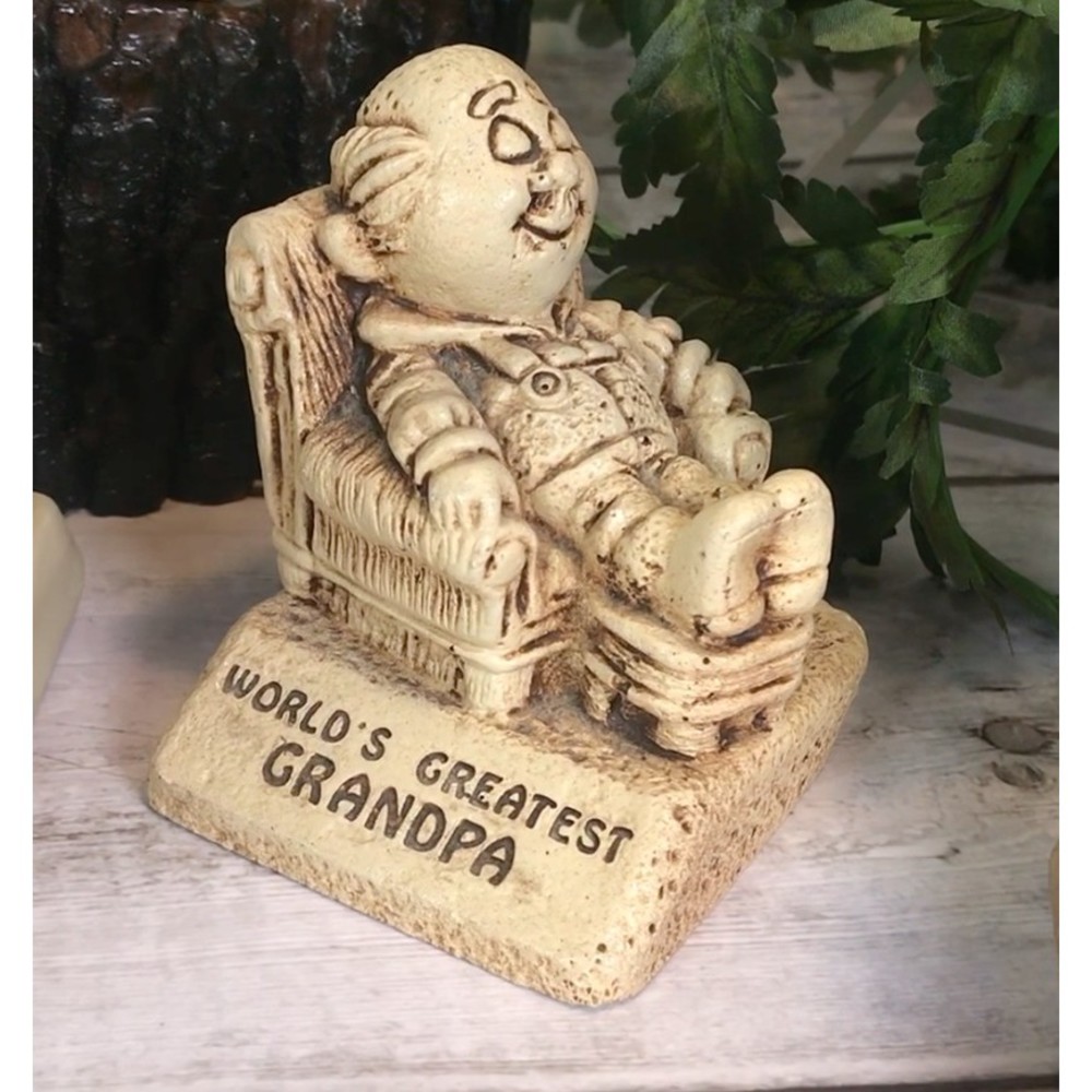 WORLD'S GREATEST GRANDPA W-178 by Paula 1970 USA Vintage Figurine Sillisculpt